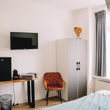 Boutique 赞德沃特